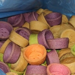 50 бр . цветни тарталети